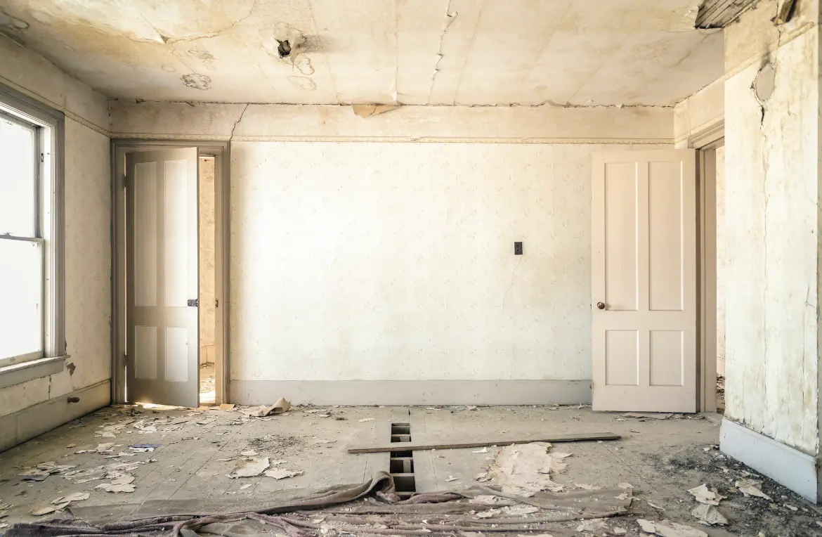 Waste disposal crew managing a cleanout project in Carroll Valley